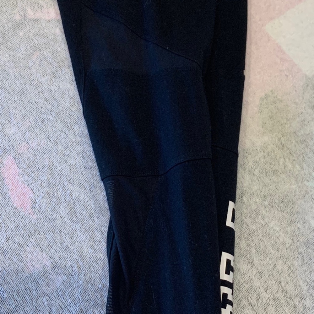Like New Pink Victoria’s Secret Black Leggings - Picture 6 of 10